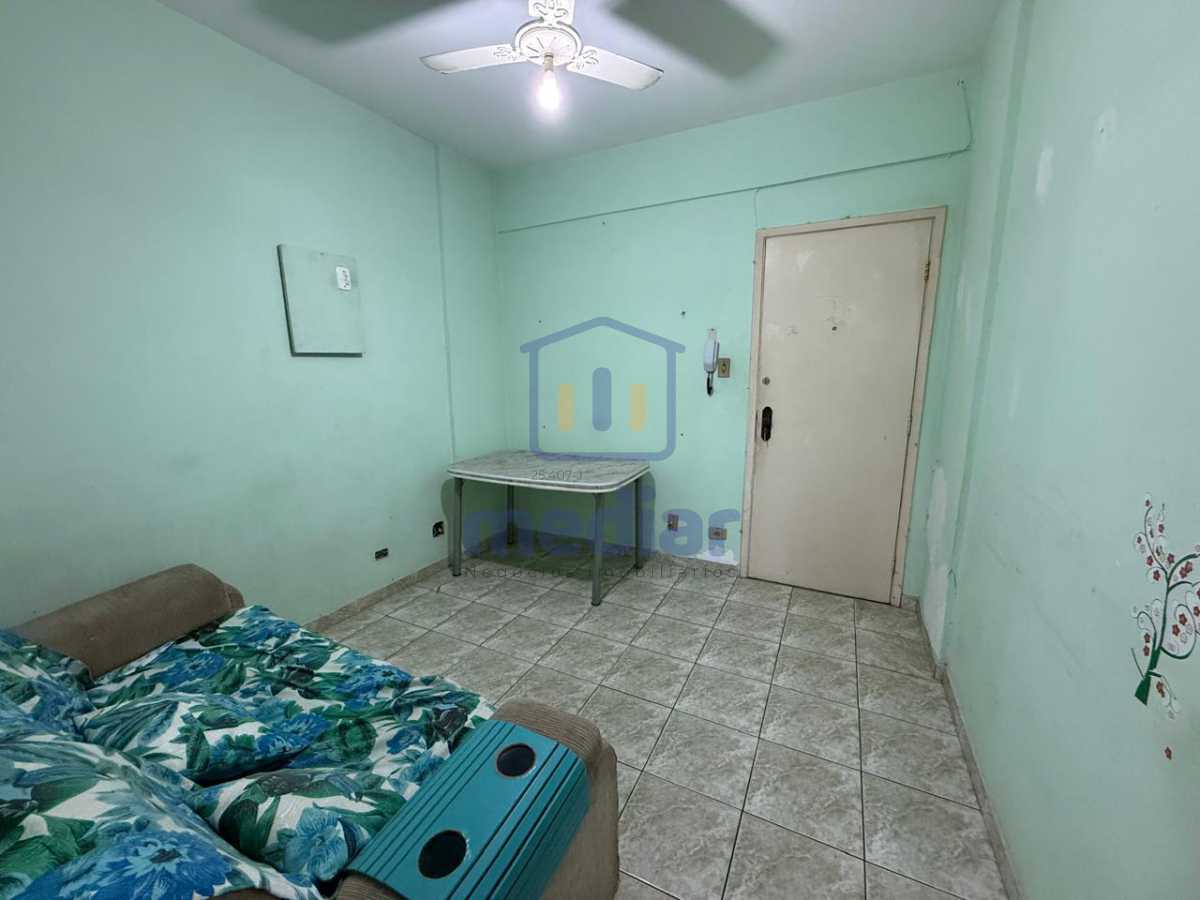 WhatsApp Image 2025-10-26 at 1 - 3