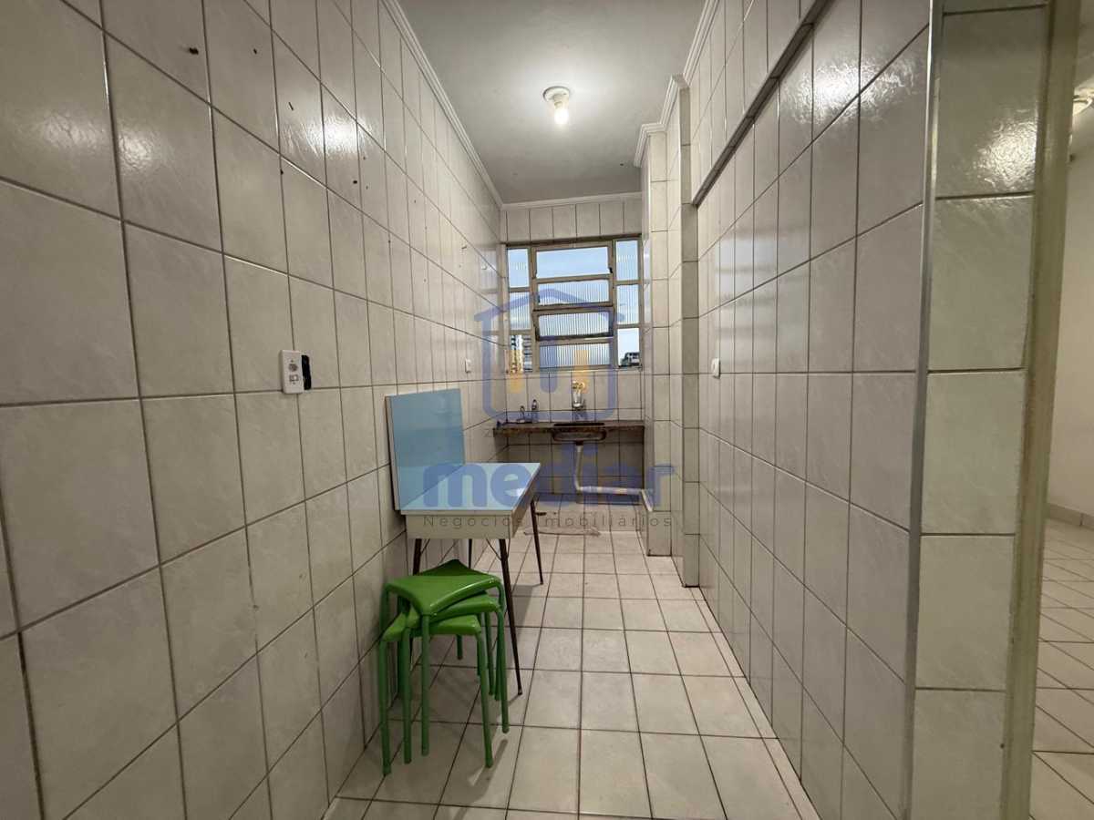 WhatsApp Image 2025-10-26 at 2 - 4