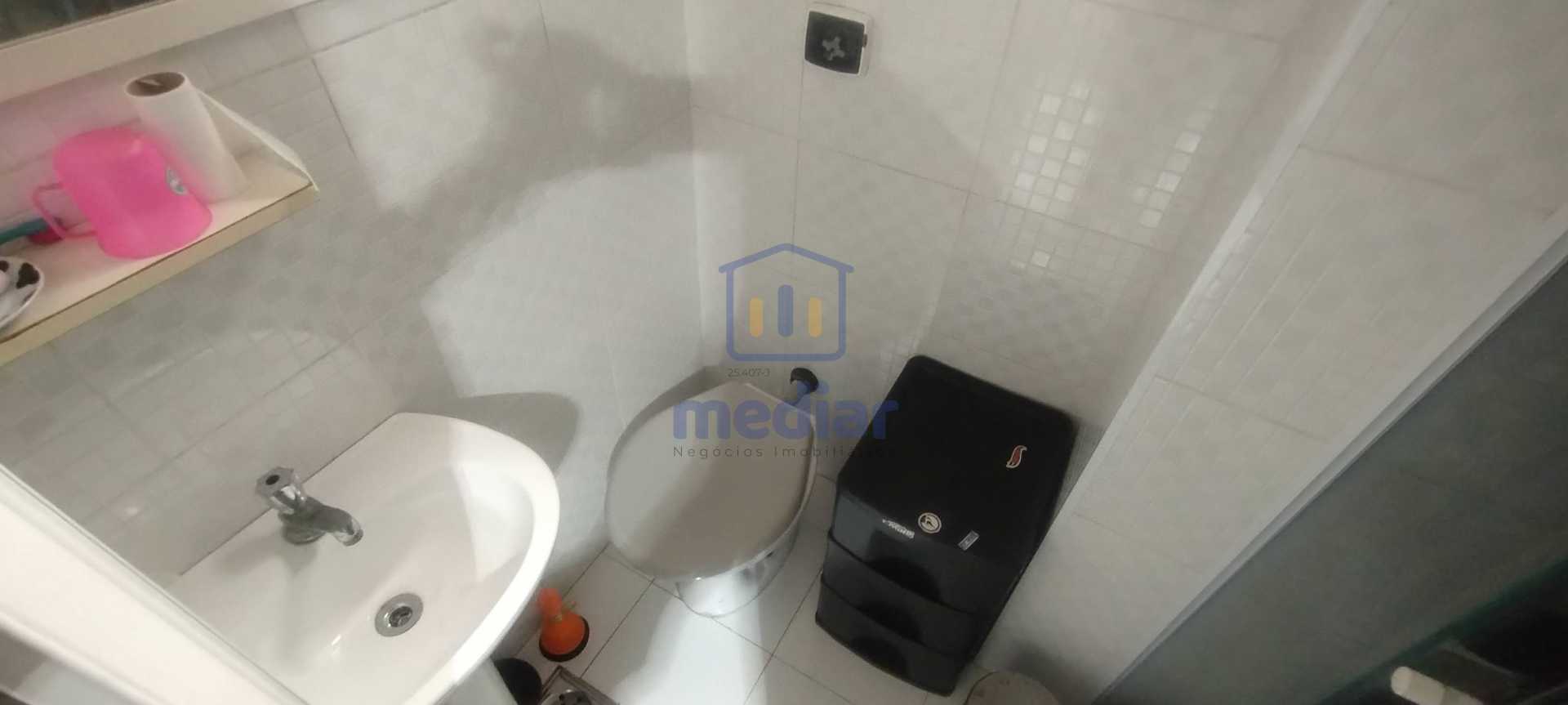 Banheiro da dependência - 12