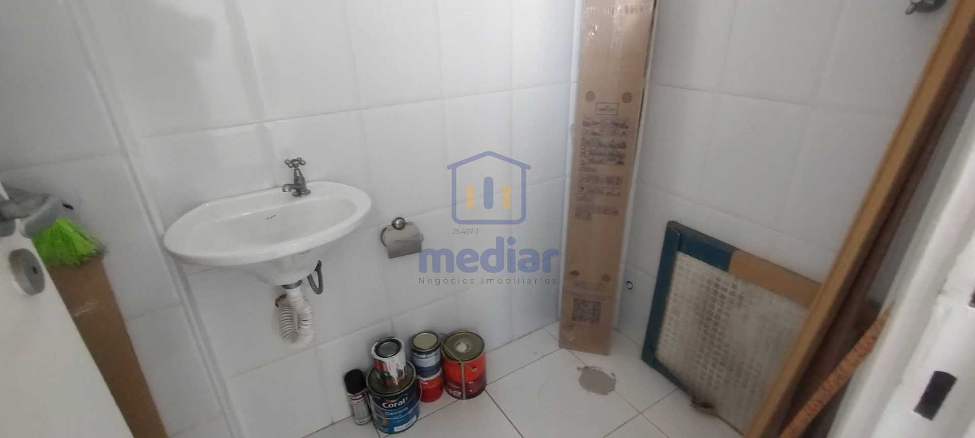 Banheiro de Serviço - 9