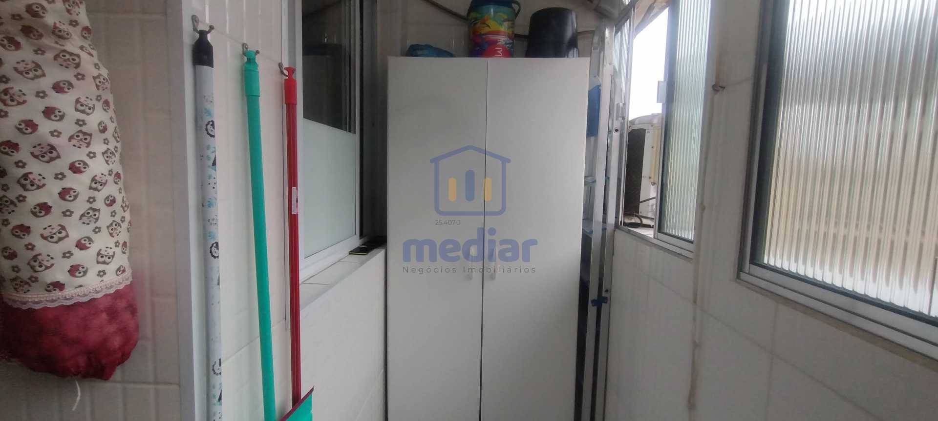 Área de Serviço - 6