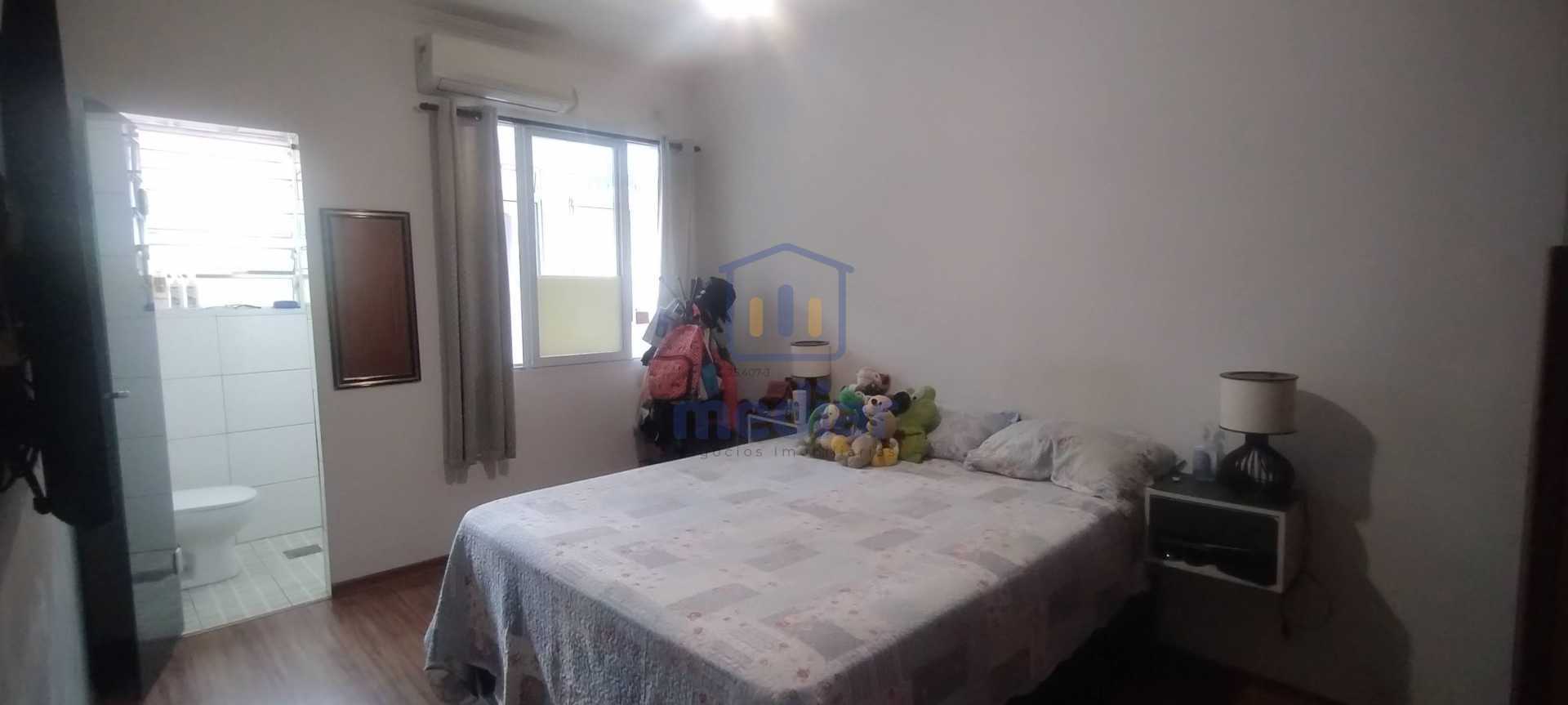 Quarto com suite - 8