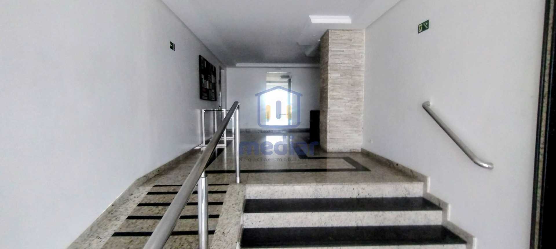 Entrada do Prédio - 27