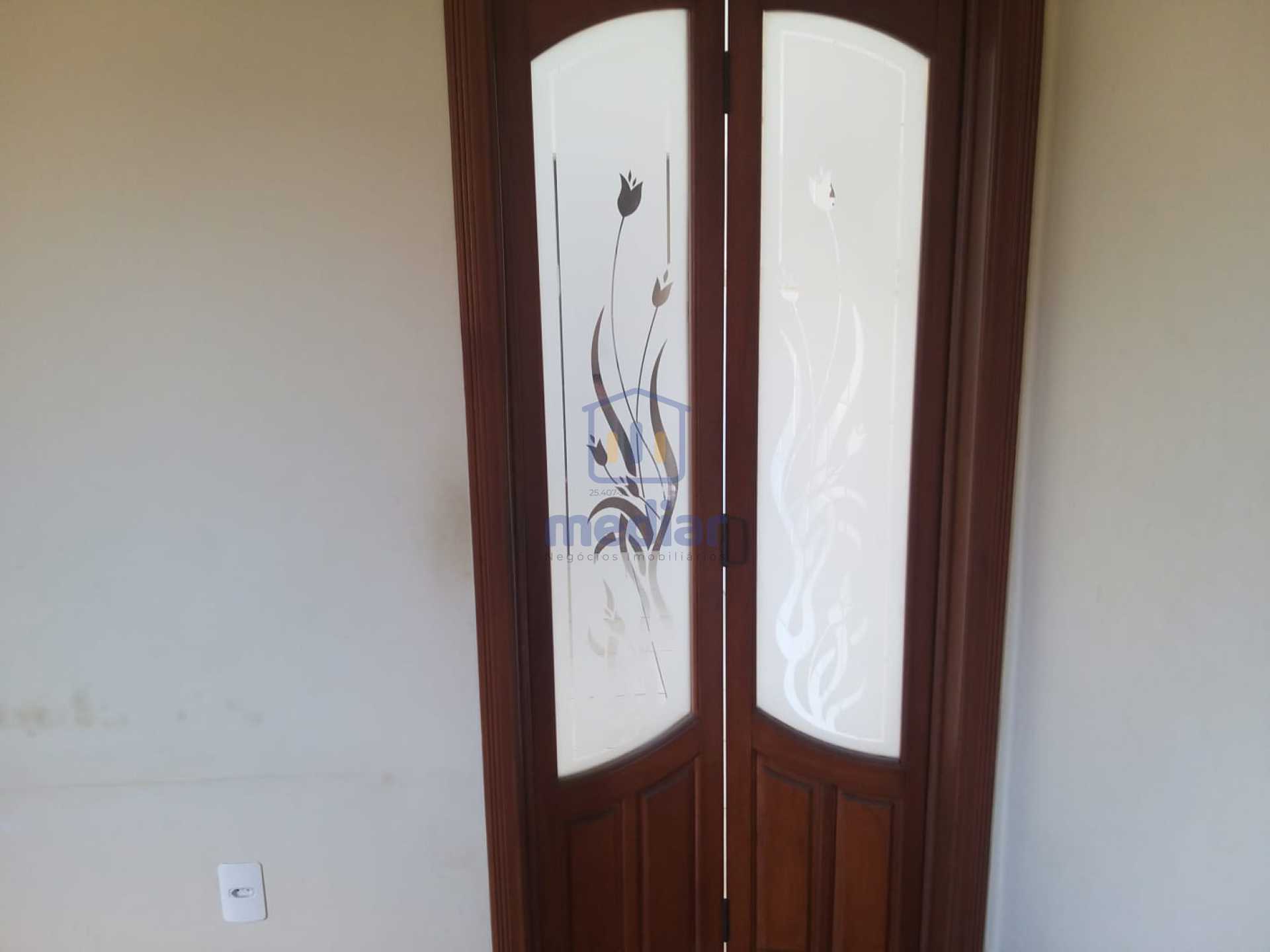 befb6373-9f25-4a91-992d-c28eb5 - 4