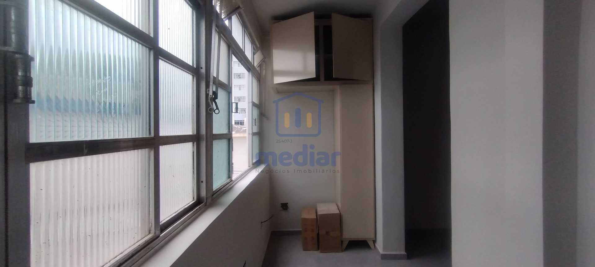 Área de Serviço - 3