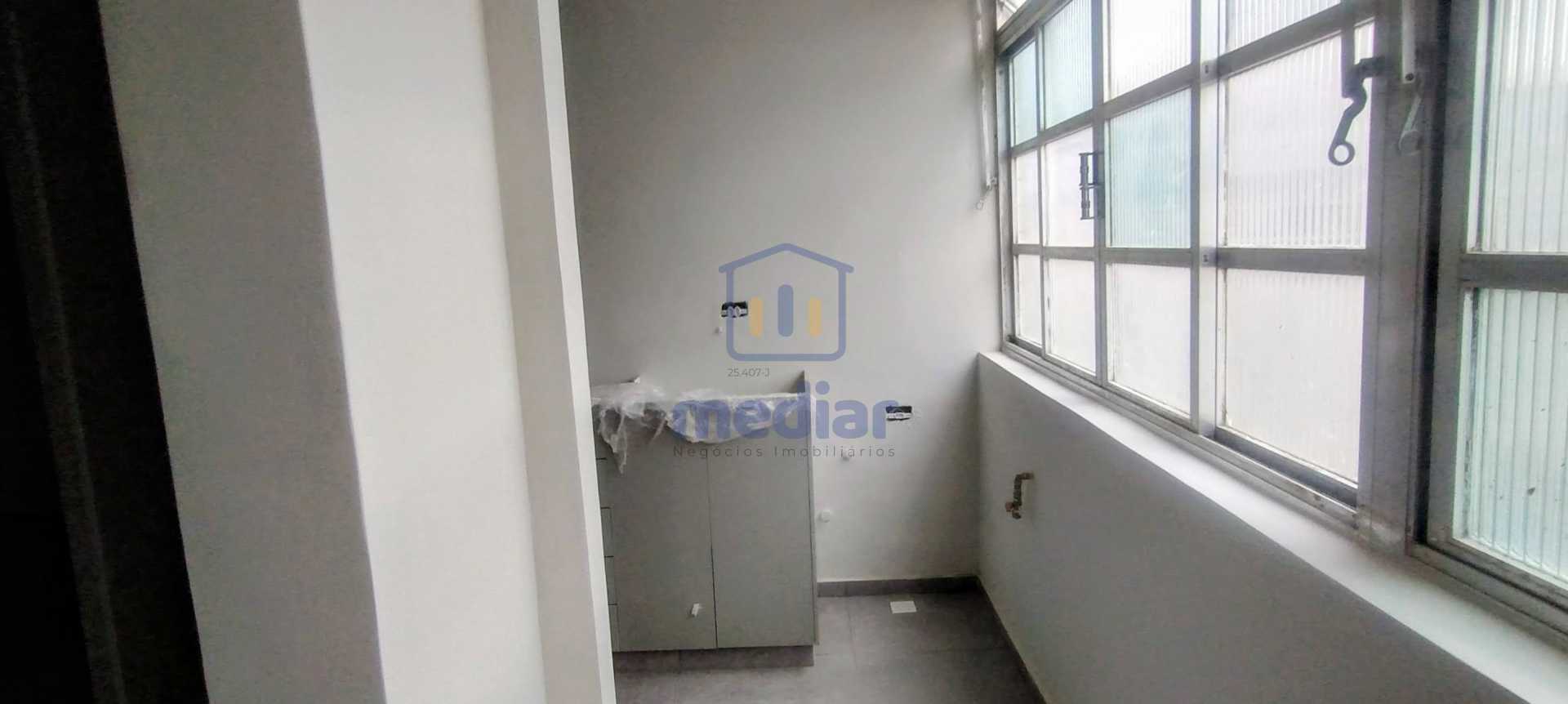 Área de Serviço - 4