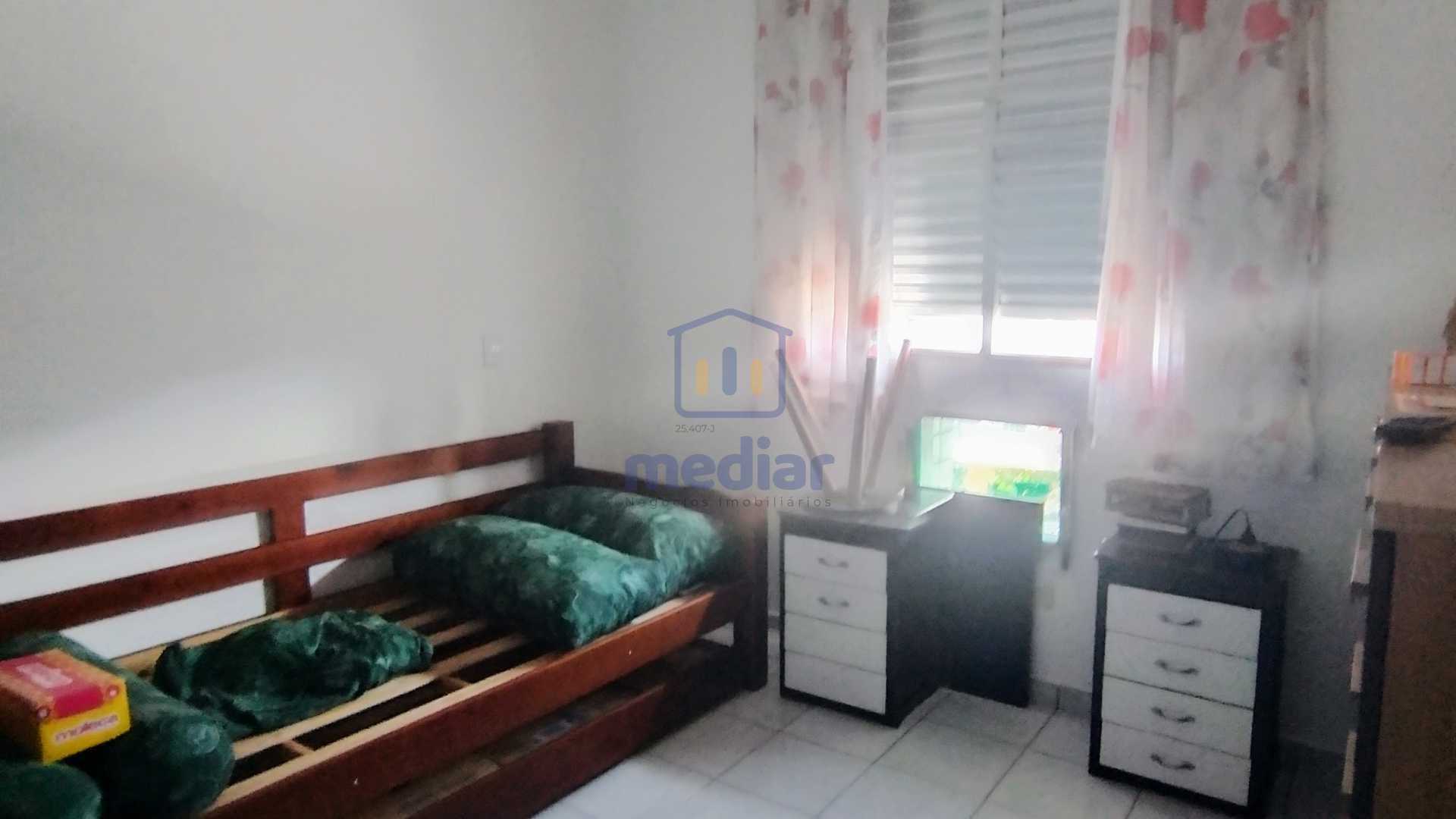 10 dormt apto B - 12