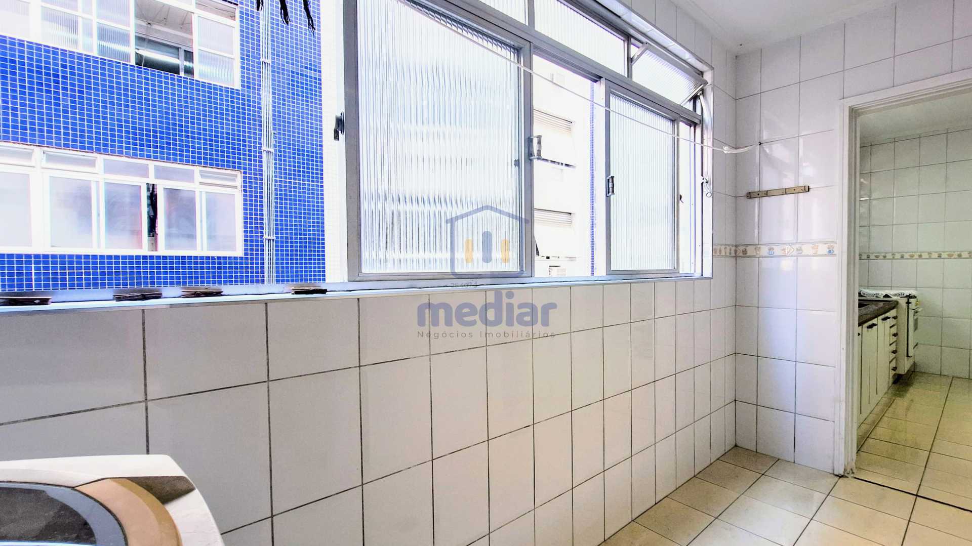 Área de Serviço - 6