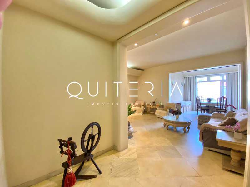 Conheça 3 quartos 1 vaga portaria 24h do imóvel - Excelente apartamento em localização privilegiada, próximo as praias de Ipanema, Arpoador e Posto 6. São três quartos, vaga e portaria 24h. - MQAP30270 - 7 3 quartos 1 vaga portaria 24h - 7