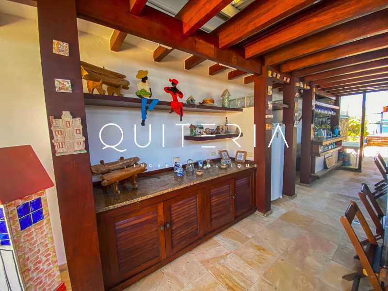 K Area Gourmet 25 - 27