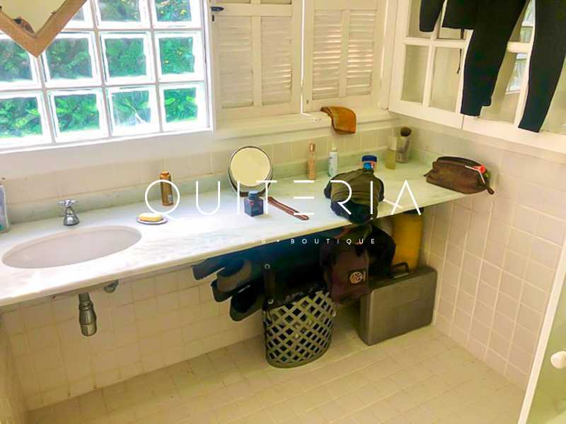 Conheça 16 do imóvel - Casa na Reserva Ambienteal do Joá para Venda - Oportunidade incrível com preço abaixo do valor de mercado! - MQCN50017 - 19 16 - 19