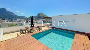 Espetacular - Excelente cobertura quadriplex totalmente reformada, com vista espetacular para o Cristo Redentor e Dois Irmãos. São quatro suítes, sauna, piscina, três vagas e portaria24h. - MQCO40148