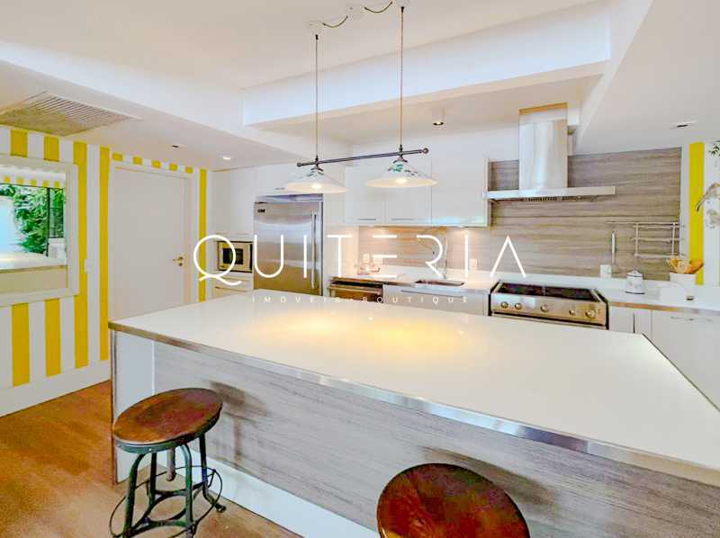 VENDA DELFIM MOREIRA POSTO 12 - 25