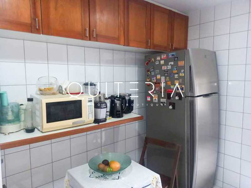 2230_G1696943212 - 18