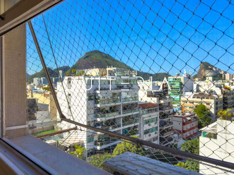 3 quartos 1 suíte 2 vagas 24h - 21