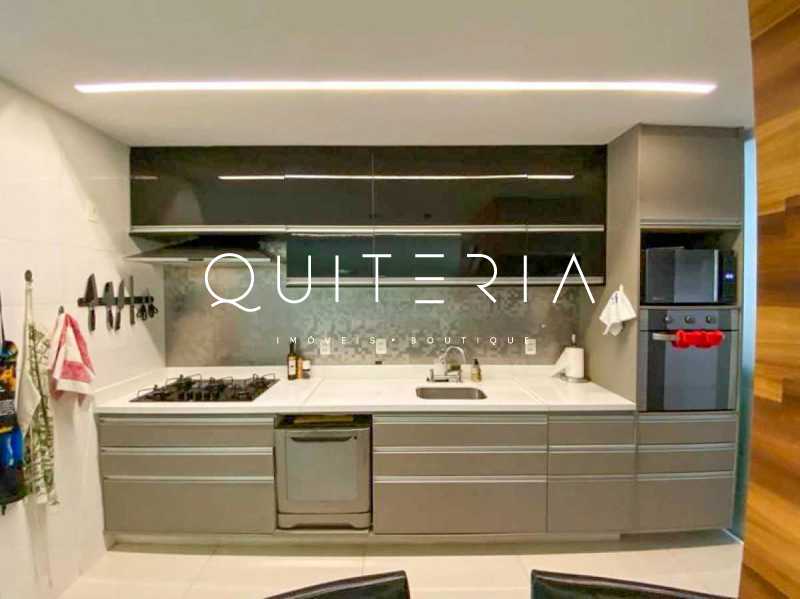 2250_G1697476847 - 15