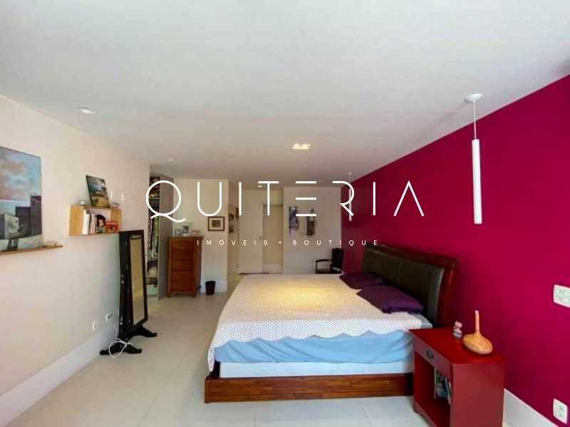 2250_G1697476867 - 12