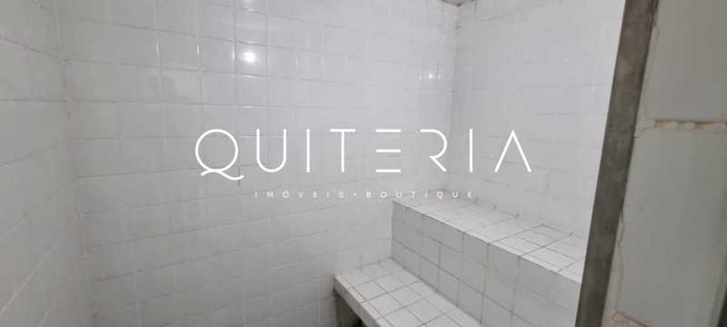 1 quarto terraço 1 vaga 24h - 25