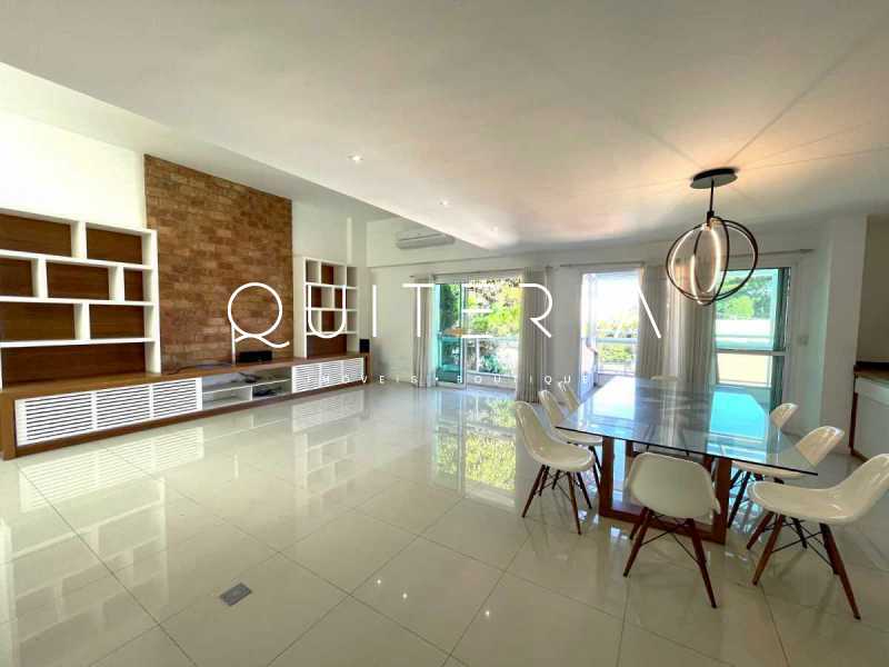 2690_G1705586116 - 5