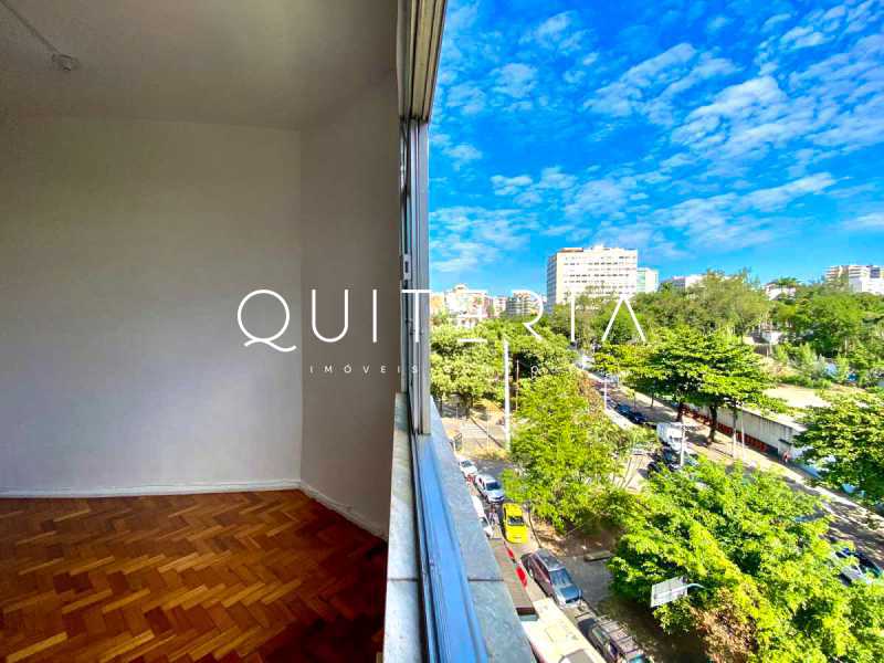 1 quarto 1 vaga portaria 24h - 6