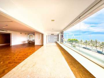 Espetacular - Excelente apartamento com vista espetacular para o mar, totalmente reformado. São quatro quartos sendo três suítes, três vagas, infraestrutura e portaria 24h. - MQAP40765