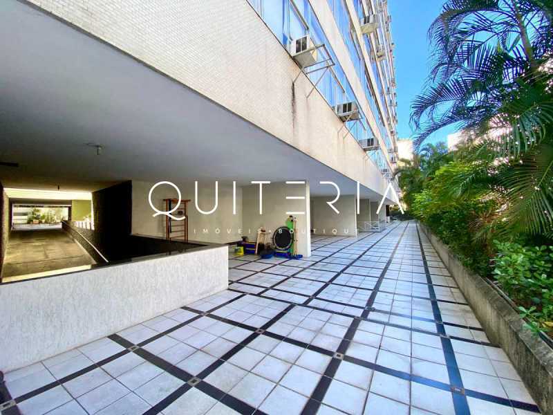 4 quartos 2 suítes 2 vagas 24h - 28
