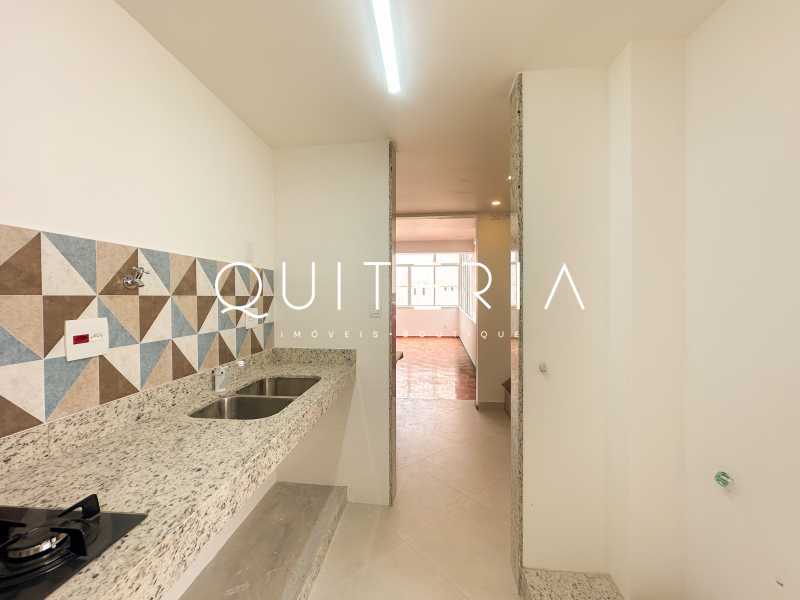 3 qaurtos 1 suíte 1 vaga 24h - 18