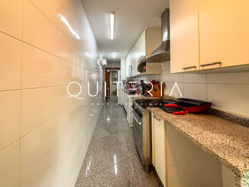 3 quartos 1 suíte 2 vagas 24h - 25