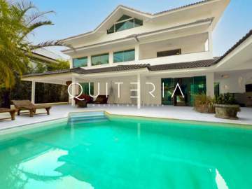 Mansão em Condomínio na Barra da Tijuca com 07 quartos , 4 suítes, Piscina sauna, área gourmet - MQCN50030
