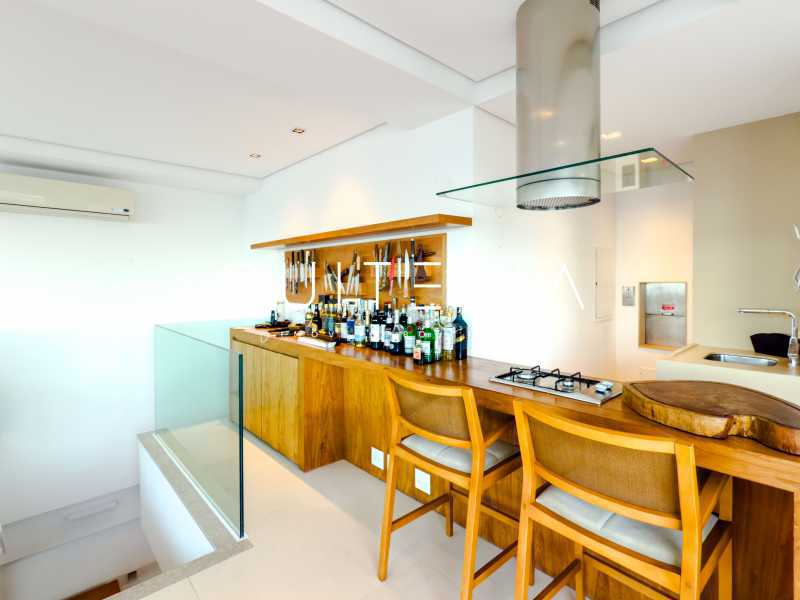 Conheça Triplex Vista 360 Orla do imóvel - Cobertura Triplex a venda no Leme Rua Gustavo Sampaio, 2 quartos, 2 suítes, 2 vagas - MQCO20092 - 18 Triplex Vista 360 Orla - 18