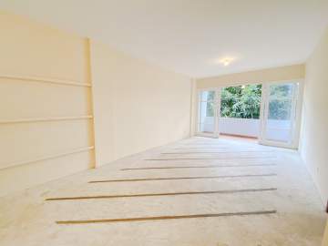 Apartamento à venda LAGOA amplo e arejado na Rua Professor Saldanha - 3 quartos - MQAP31577