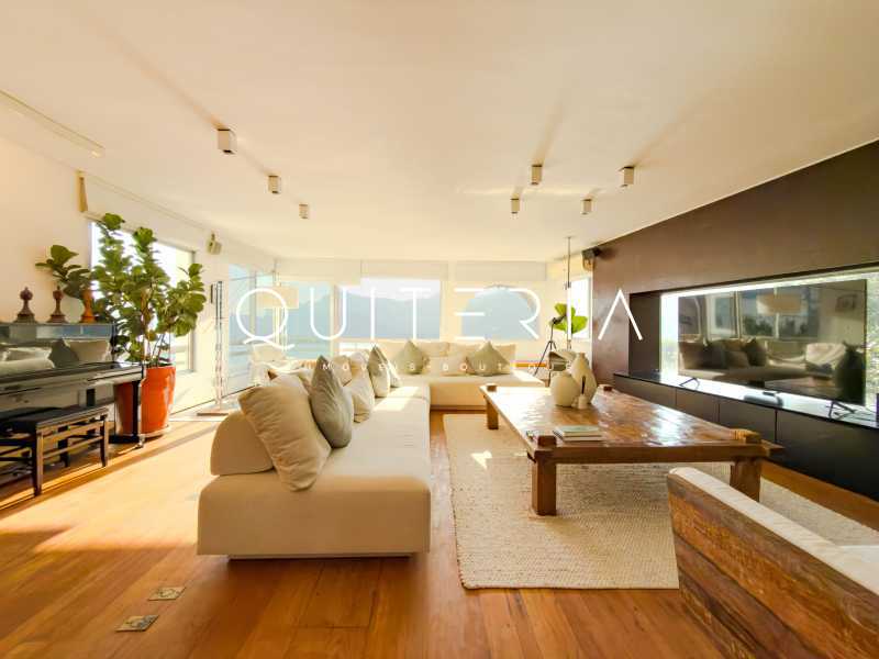 Conheça cobertura venda lagoa do imóvel - Cobertura duplex à venda totalmente reformada Sacopã Lagoa Fonte da Saudade original 3 quartos atual 2 suítes piscina sauna espaço gourmet 3 vagas - MQCO30309 - 13 cobertura venda lagoa - 13