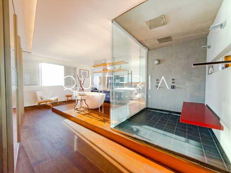 Conheça cobertura venda lagoa do imóvel - Cobertura duplex à venda totalmente reformada Sacopã Lagoa Fonte da Saudade original 3 quartos atual 2 suítes piscina sauna espaço gourmet 3 vagas - MQCO30309 - 23 cobertura venda lagoa - 23