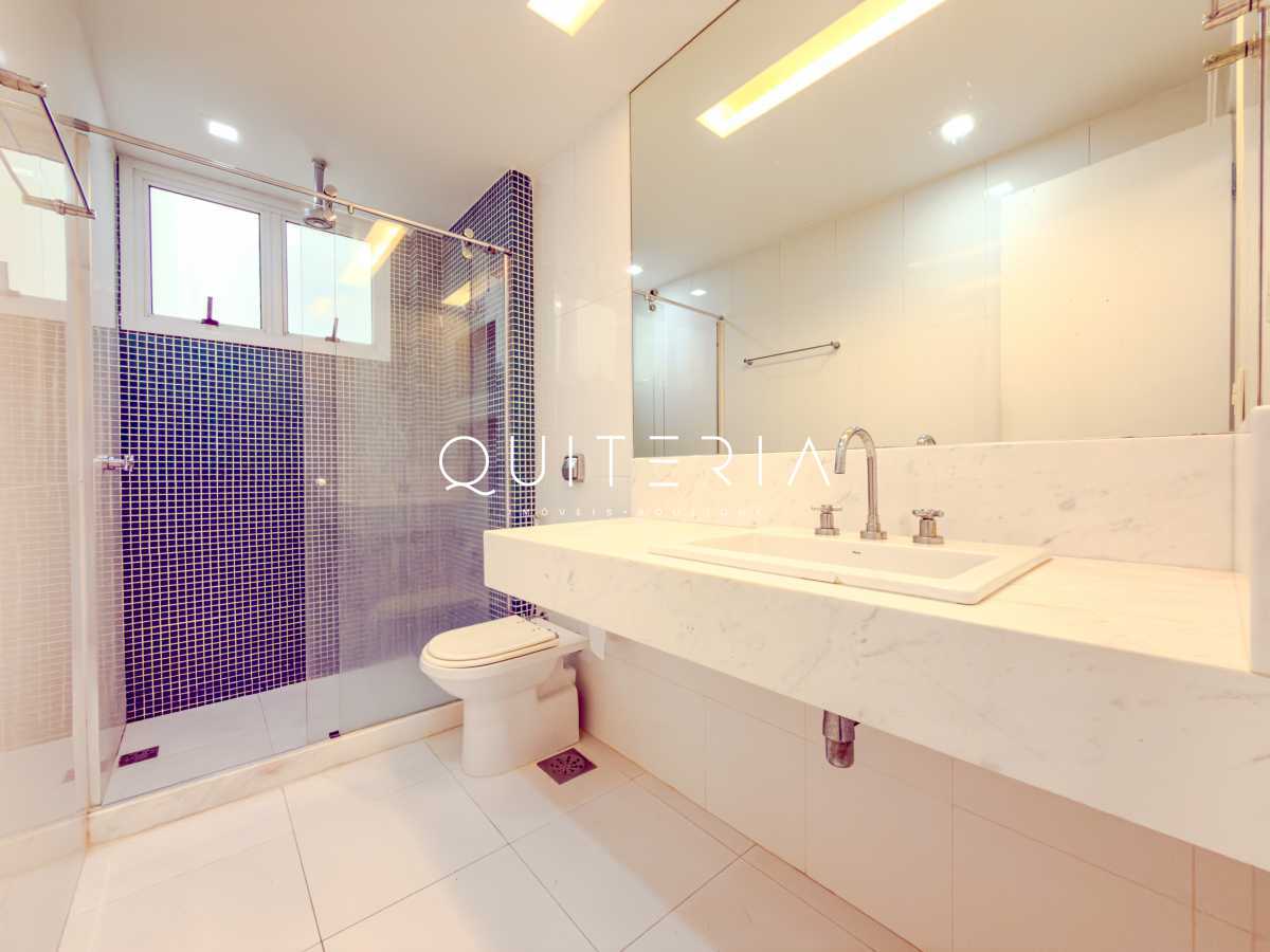 4 QUARTOS 2 VAGAS BARRA - 21