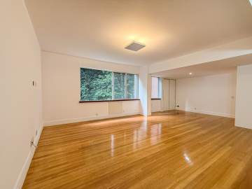 Espetacular - Apartamento à venda reformado 3 quartos 2 suítes 1 vaga infra total portaria 24h Embaixador Carlos Taylor Gávea - MQAP31661