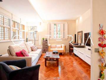 Apartamento totalmente reformado na Rua João Lira - MQAP31664