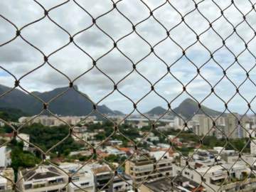 Apartamento à venda no Leblon com 197m², 4 quartos sendo 1 suíte, 1 vaga QUITERIA Imóveis Boutique - MQAP40954