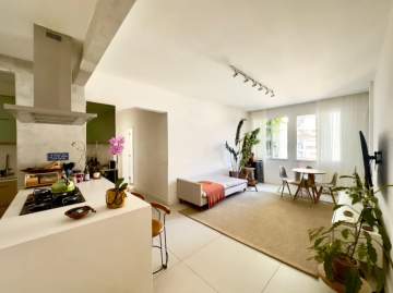 Apartamento a venda no Leblon Rua Aristides Espínola Original 3 quartos atual 2 quartos, 1 suíte, 1 vaga - MQAP20553