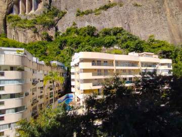 Imperdível - Apartamento à venda na Lagoa 2 quartos suíte 2 vagas infra completa - MQAP31821