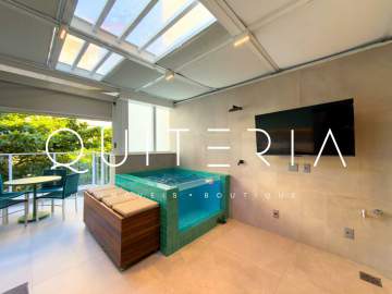 Espetacular - Cobertura Duplex à venda em Ipanema, Rua Alberto de Campos, com 3 suítes, 1 vaga e piscina - MQCO30365