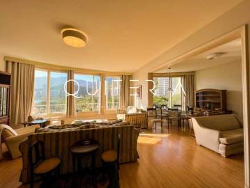 Espetacular - Excelente apartamento com vista espetacular para Lagoa, Cristo Redentor e Dois Irmãos. São Três quartos, suíte, vaga e portaria 24h. - MQAP30205