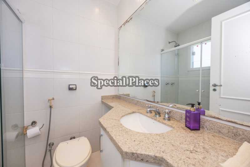 BANHEIRO SUÍTE - 26