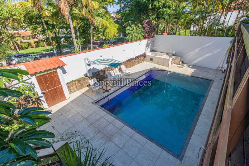 PISCINA  - 9
