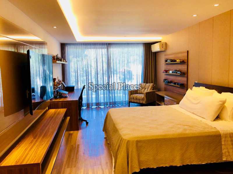 suite - 18