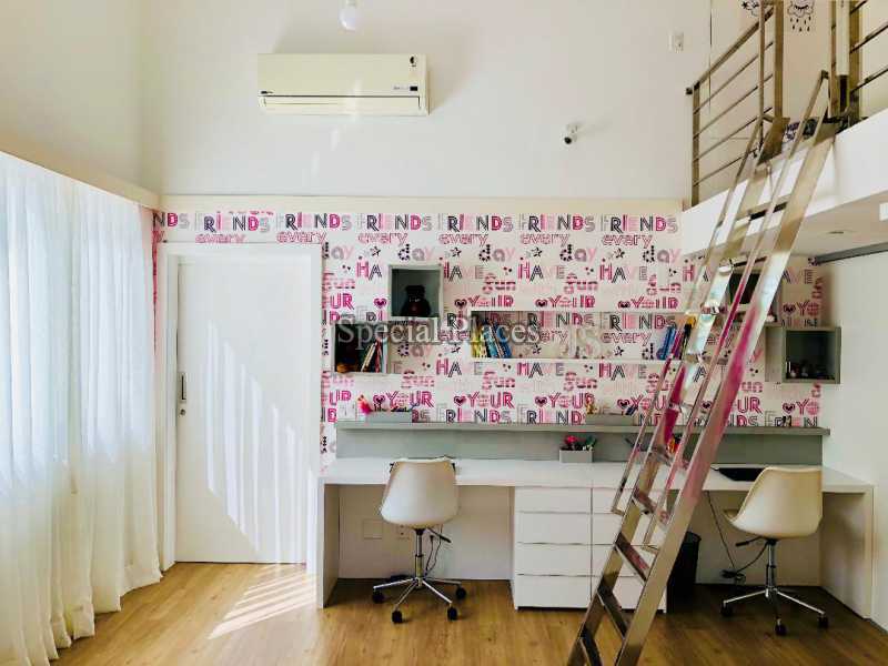 suite - 26