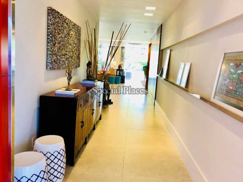HALL - 6