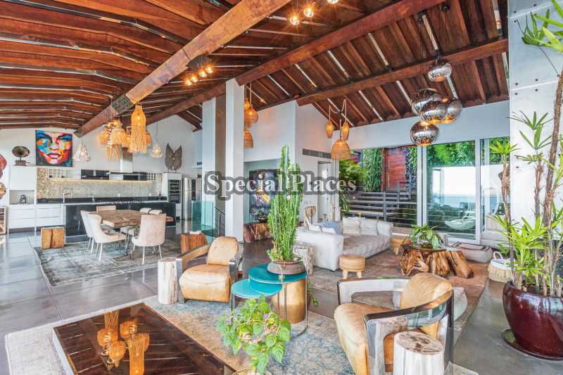 SALA MULTIAMBIENTES - 2