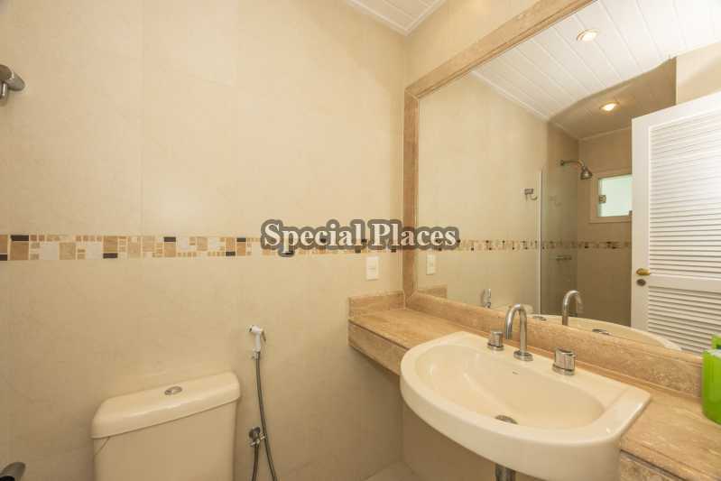 BANHEIRO SOTÃO - 27