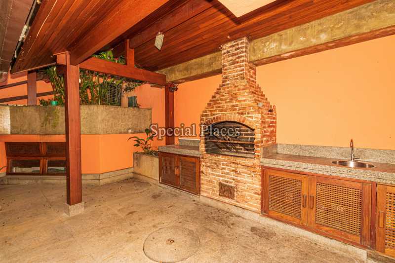 Área Gourmet - 15