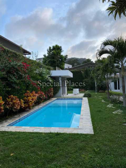 PISCINA  - 5
